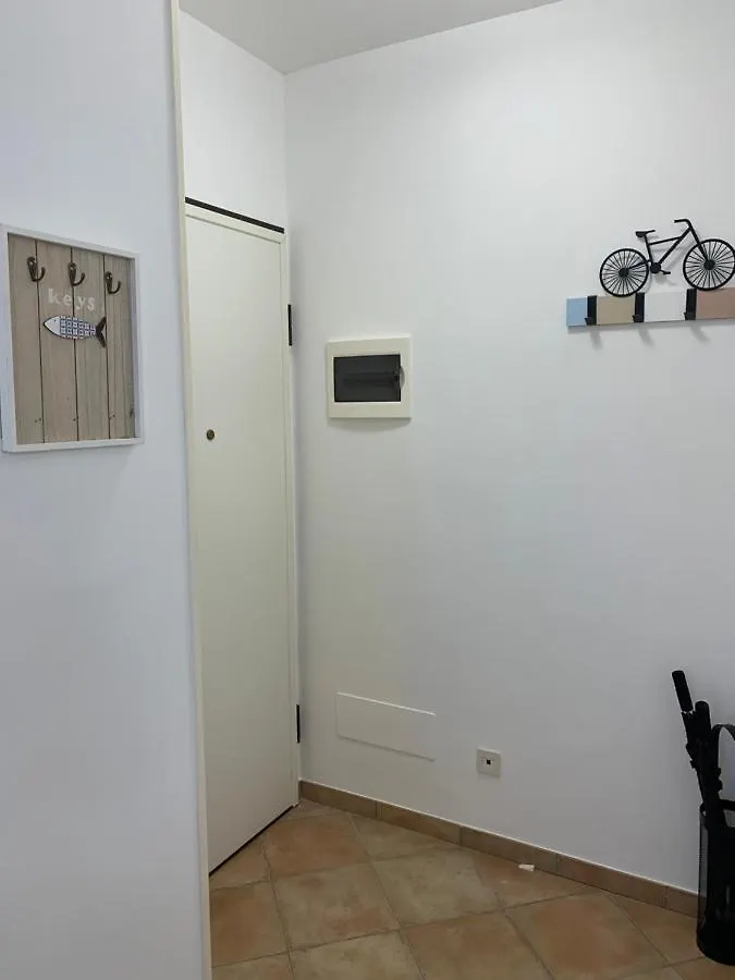 Casa Del Grillo Apartment Costarainera Italy